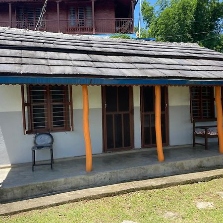 Rupa View Guest House โพคารา ภายนอก รูปภาพ
